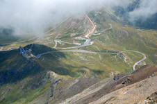 Tiefblick aufs Fuschertoerl